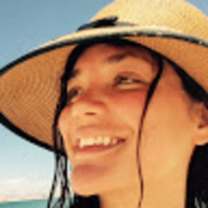 Meet your Posher, Ayse